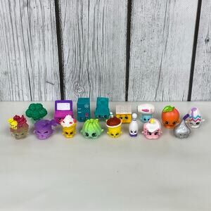 Shopkins Lot of 16 Mixed Seasons Random Assortment
